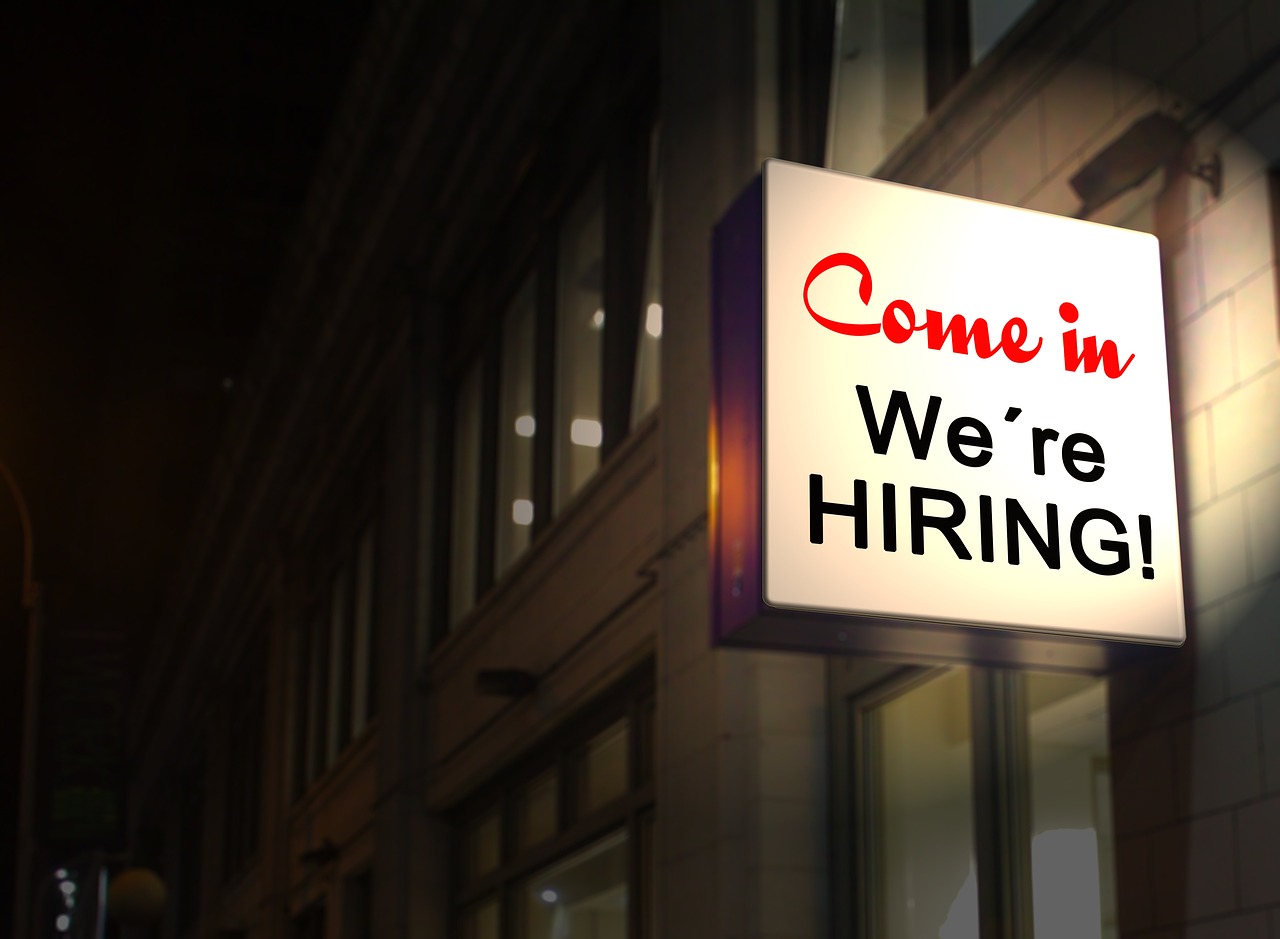 Offre emploi commercial Grenoble : Startup à multinationales