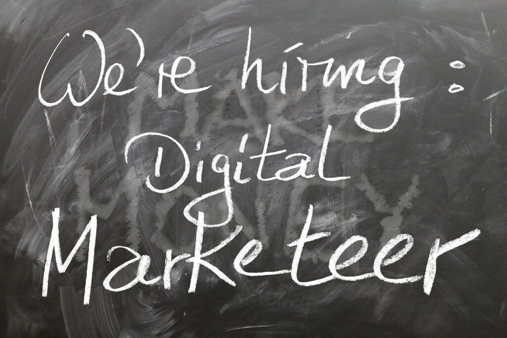 découvrez les meilleures offres d'emploi en vente et boostez votre carrière commerciale. retrouvez ici les annonces de postes en sales adaptés à tous niveaux d'expérience.